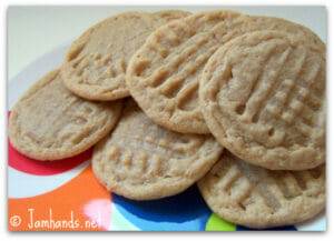 World's Easiest Peanut Butter Cookies