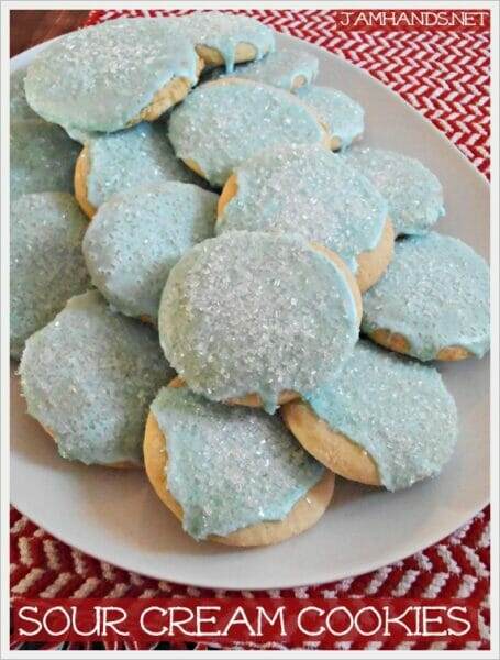 Old-Fashioned Sour Cream Cookies