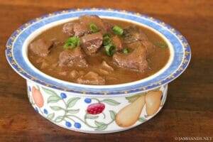 Slow Cooker Beef Tips in Gravy