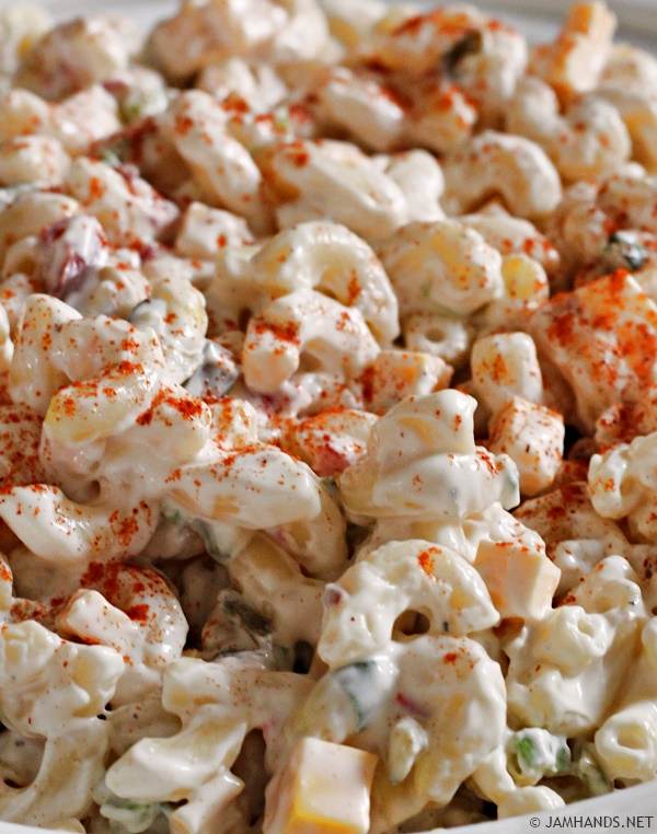Creamy Pasta Salad with Spicy Pickle Relish