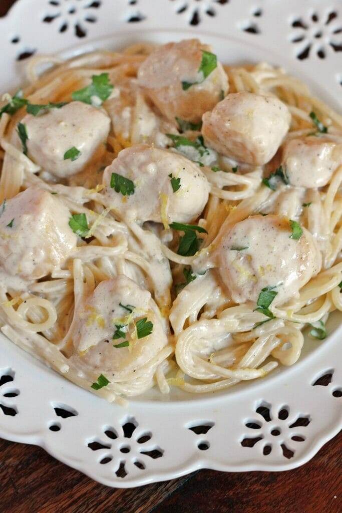Scallops with Creamy Lemon Parmesan Pasta