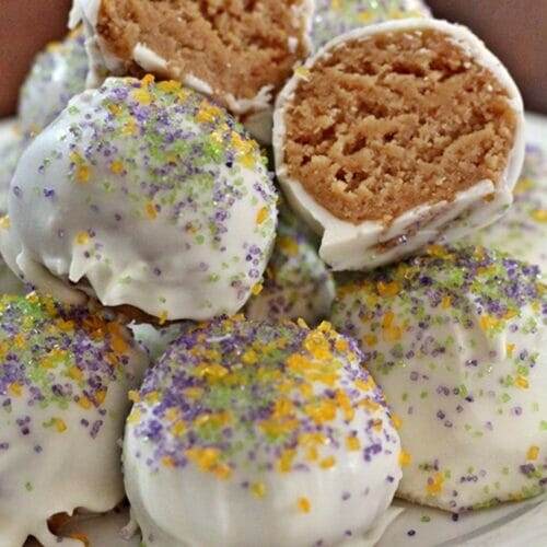 Mardi Gras King Cake Oreo Truffle No Bake