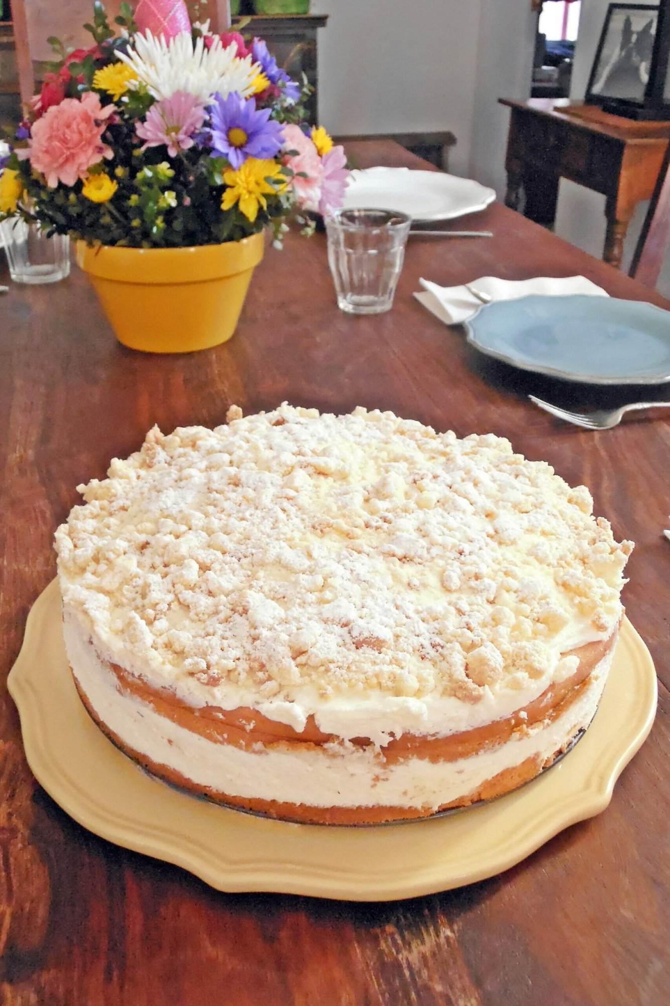 Olive Garden Inspired Lemon Cream Cake