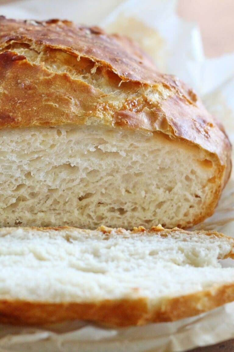 Sharp White Cheddar No Knead Bread