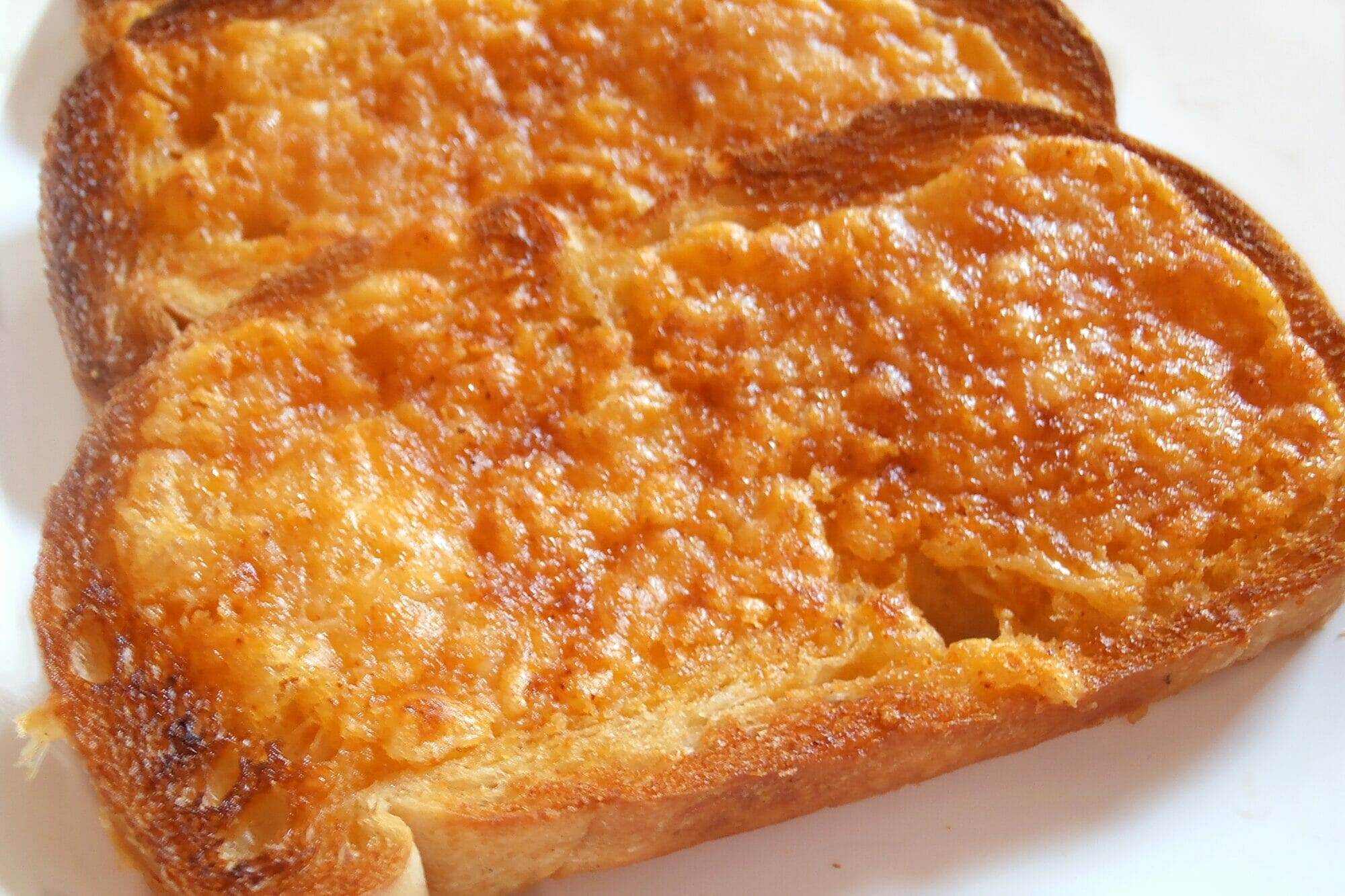 North Woods Inn Garlic Cheese Bread