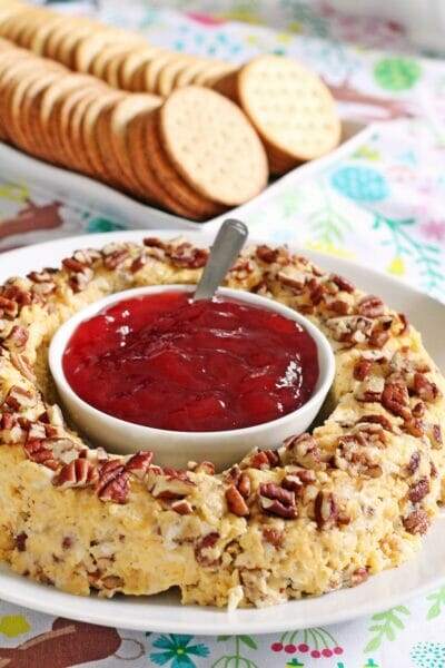 Cheddar Bacon Pecan Ring with Strawberry Preserves