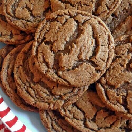 Chewy Gingerbread Cookies
