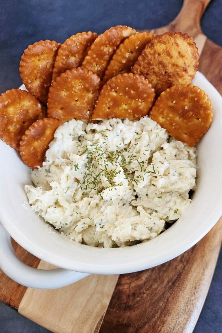 Chilled Mozzarella Pretzel Dip